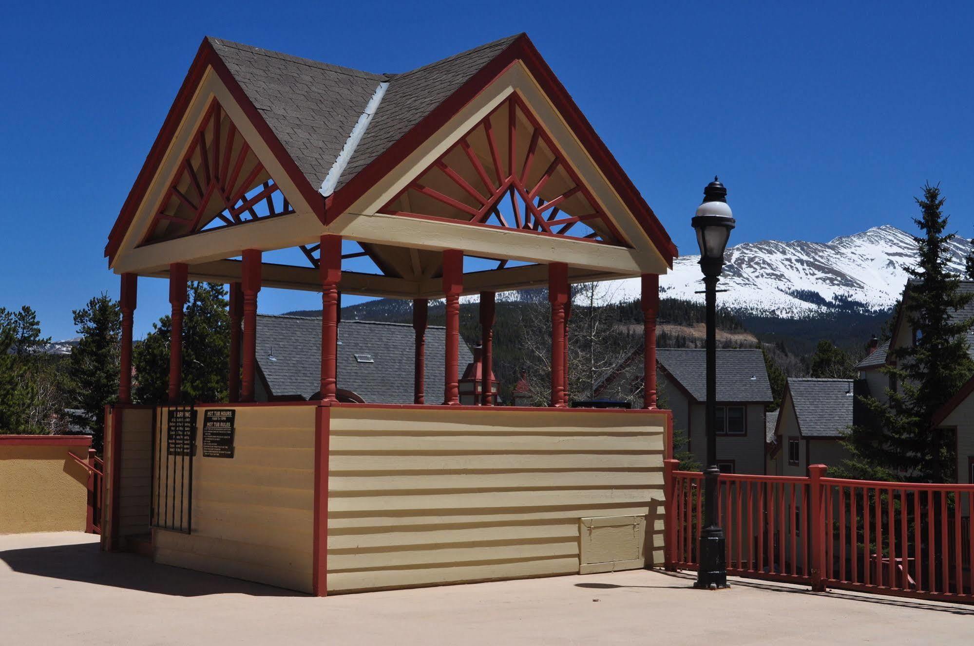 Wedgewood Lodge بريكنريدج المظهر الخارجي الصورة